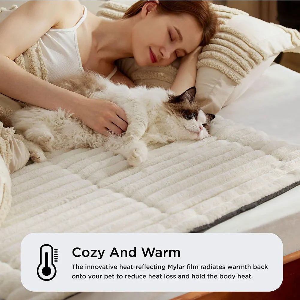 Pet Bed Self-Warming Ultra Soft Fleece Warm Cozy Sleeping Mat for Cat Dog Machine Washable Furniture